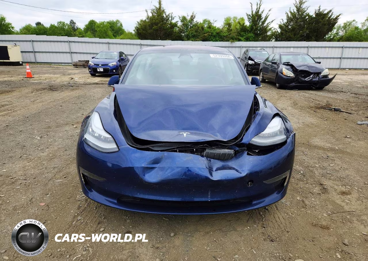 2018 Tesla Model 3 VIN:5YJ3E1EB9JF093621 - 5