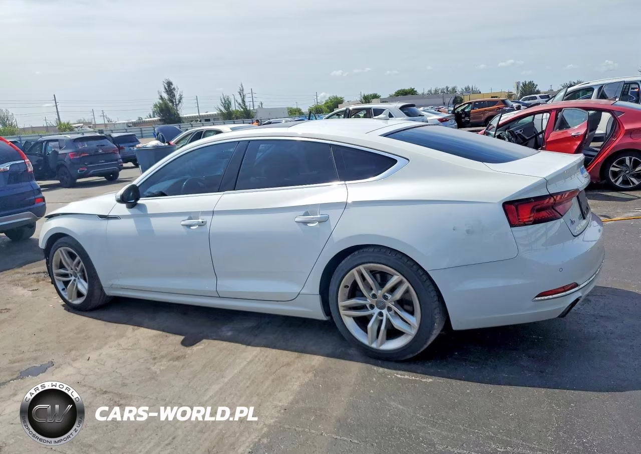 2019 Audi A5 Premium Plus VIN:WAUBNCF5XKA006719 - 2