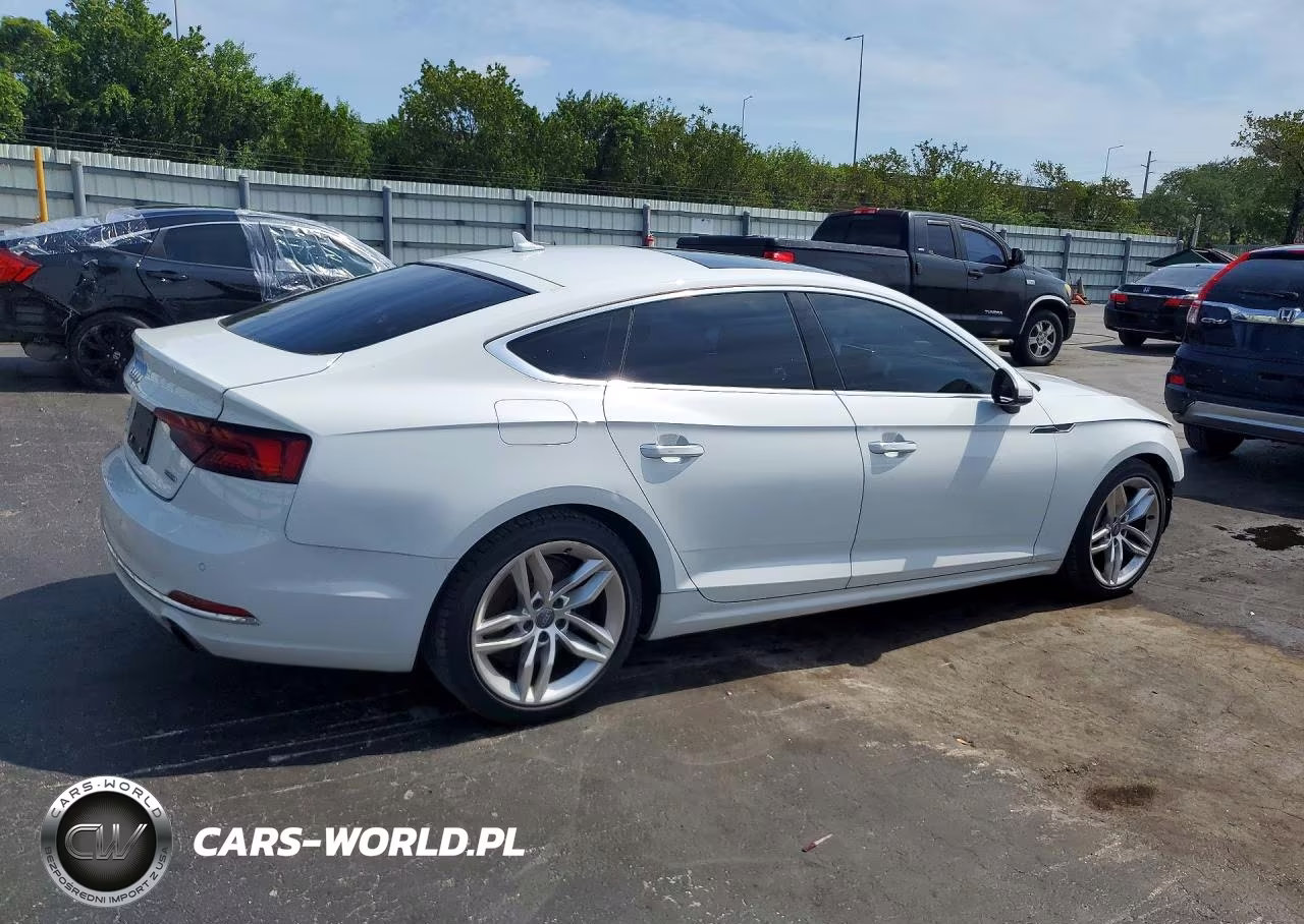 2019 Audi A5 Premium Plus VIN:WAUBNCF5XKA006719 - 3