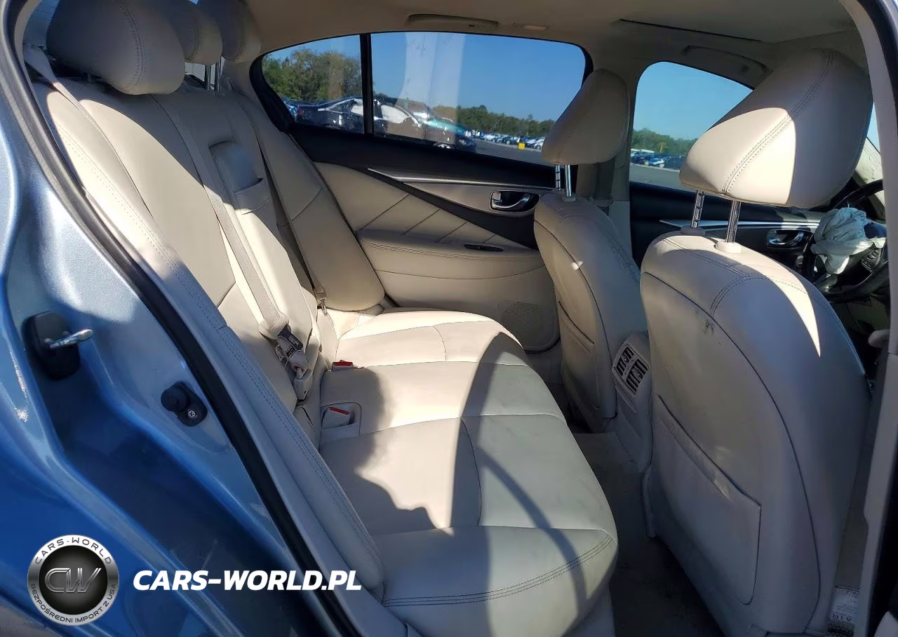 2016 Infiniti Q50 3.0T Premium VIN:JN1EV7AP2GM303394 - 10