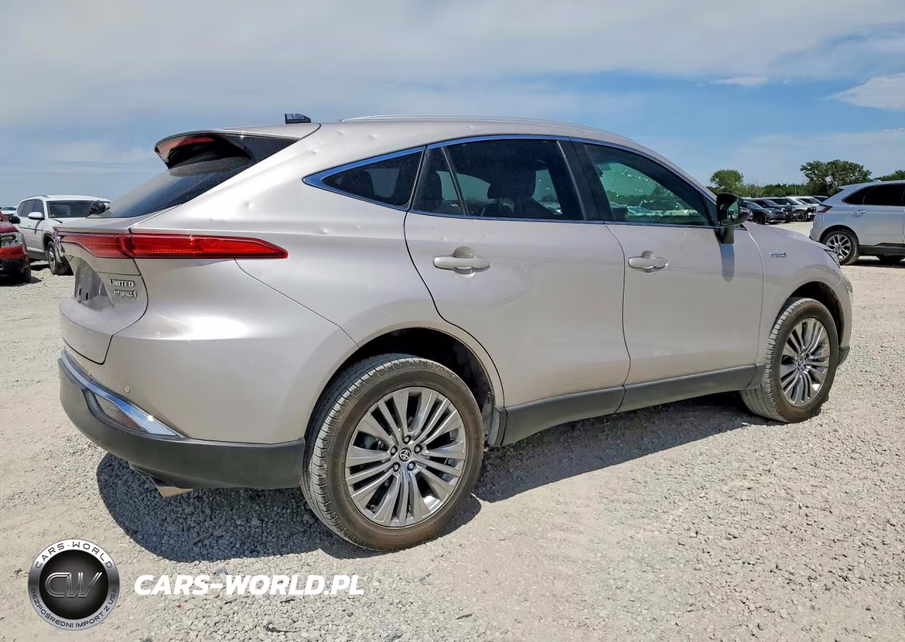 2021 Toyota Venza Limited VIN:JTEAAAAH1MJ082957 - 3