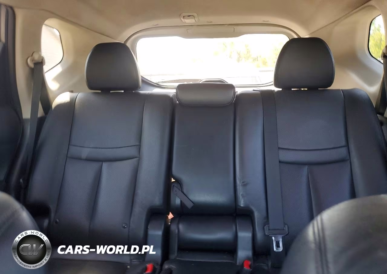 2014 Nissan Rogue S VIN:5N1AT2MV4EC858327 - 10