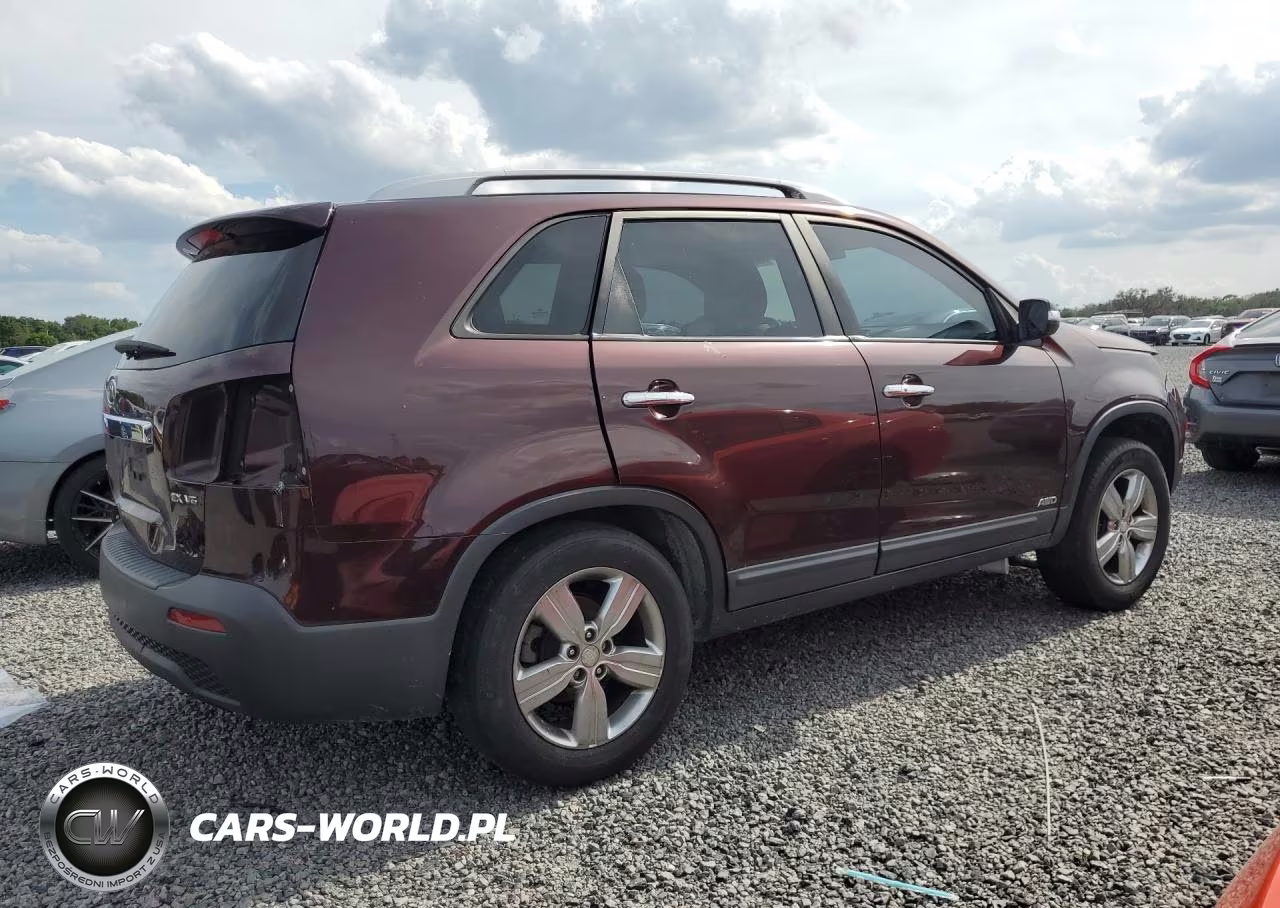 2013 Kia Sorento Ex VIN:5XYKUDA27DG327130 - 3