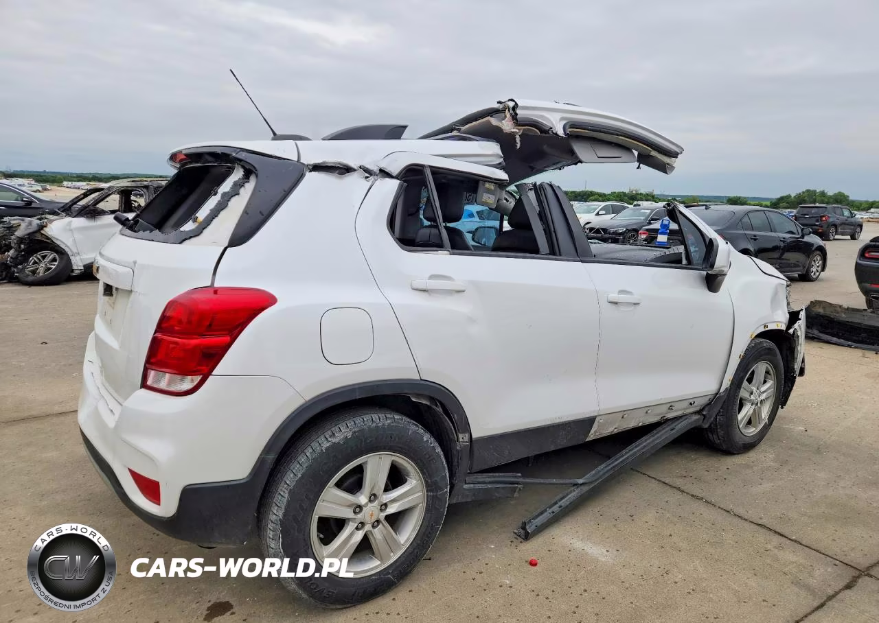 2021 Chevrolet Trax 1Lt VIN:KL7CJLSB2MB320938 - 3