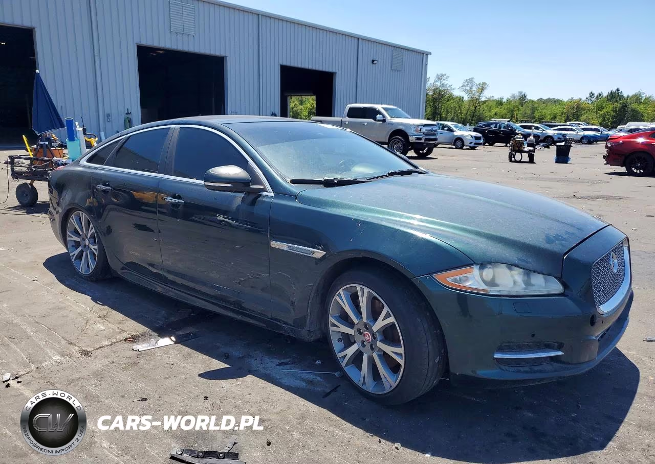 2015 Jaguar Xj VIN:SAJWA1CZ6F8V89834 - 4