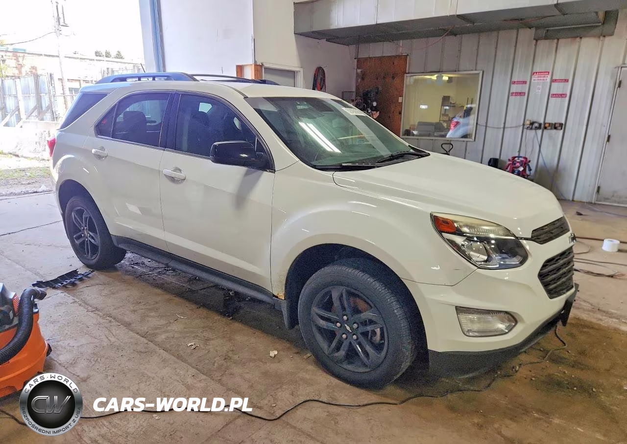 2017 Chevrolet Equinox Lt VIN:2GNFLFEKXH6132983 - 4
