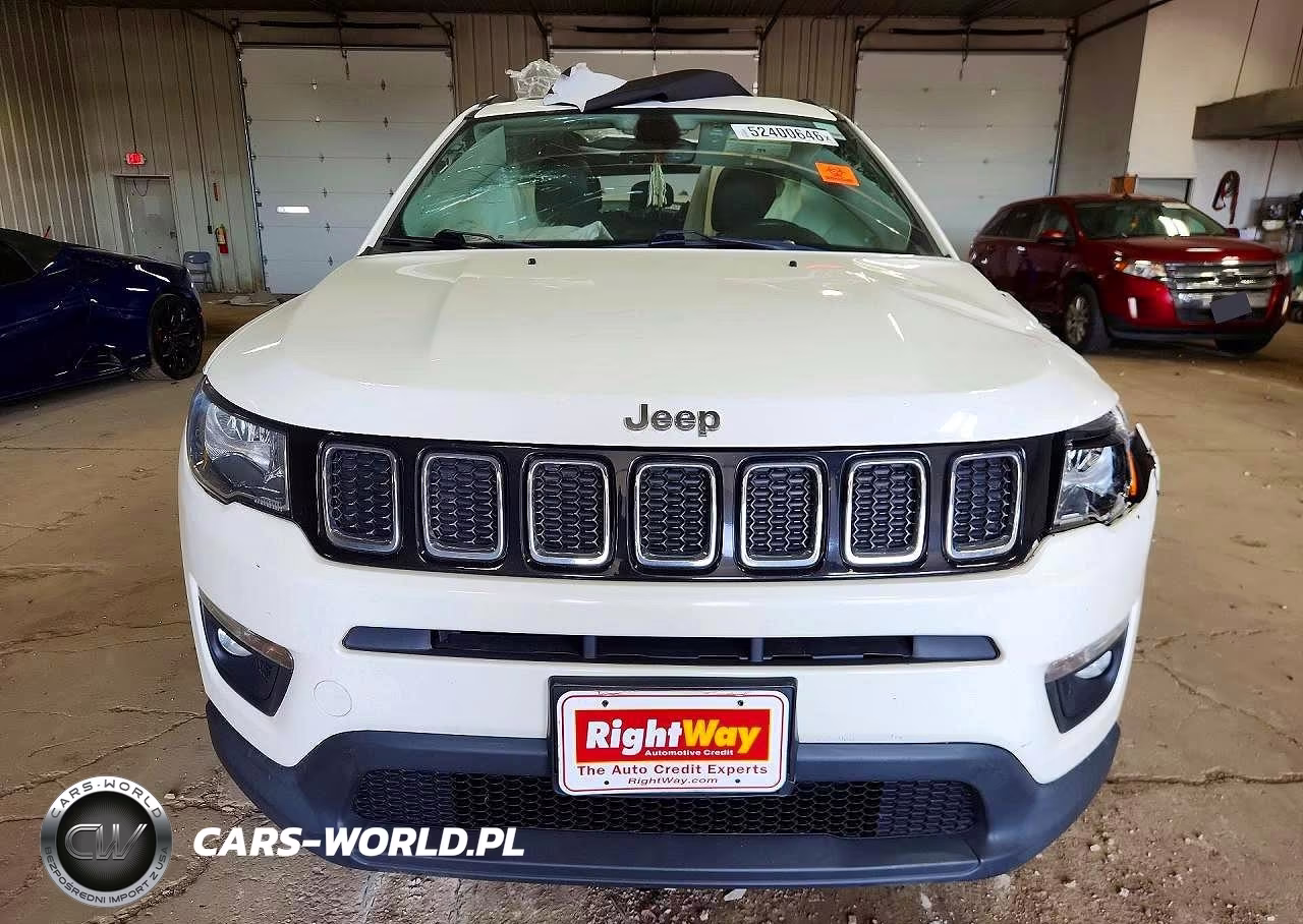 2018 Jeep Compass Latitude VIN:3C4NJDBB3JT315064 - 5