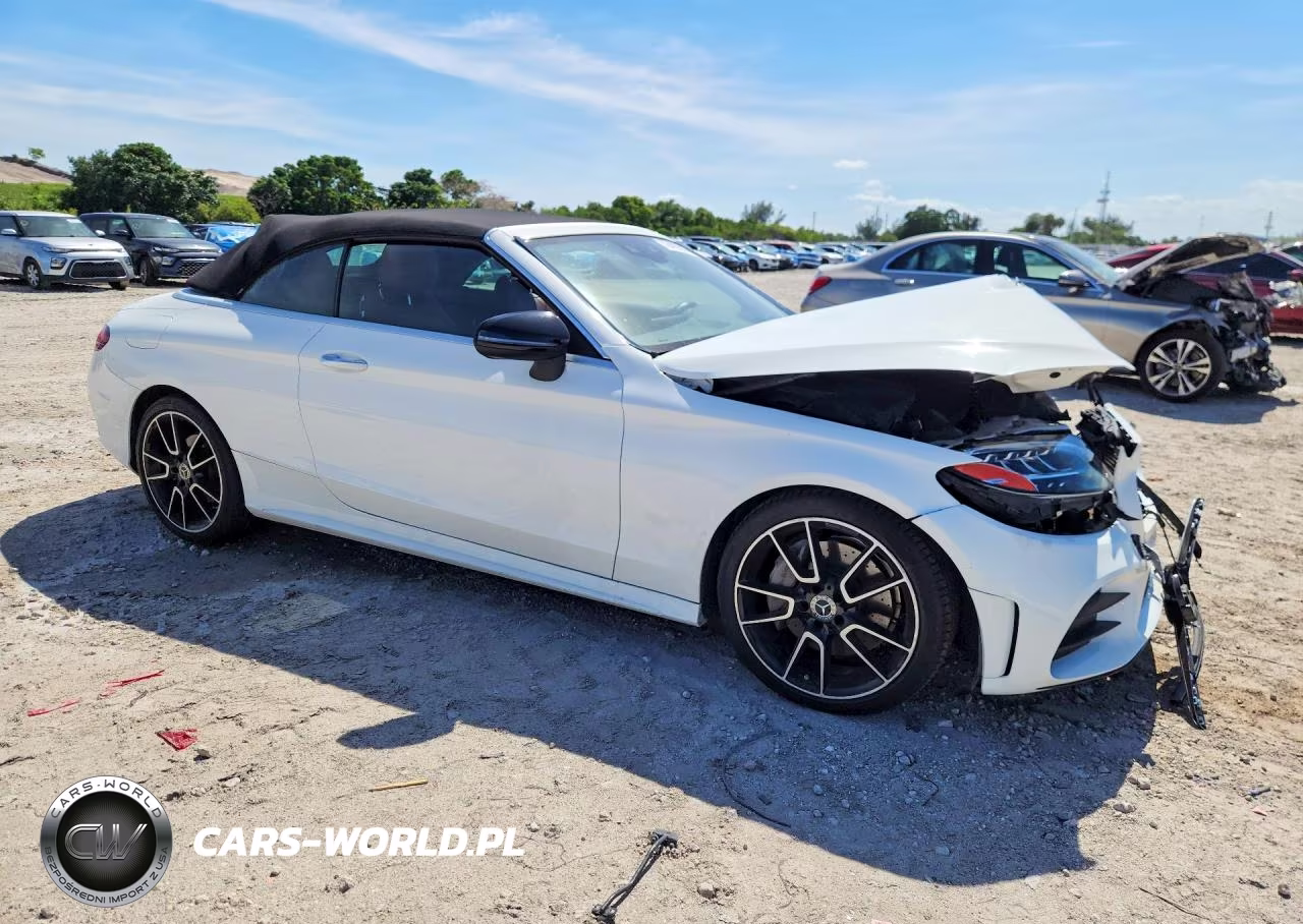 2020 Mercedes-Benz C 300 VIN:W1KWK8DB2LG001117 - 4