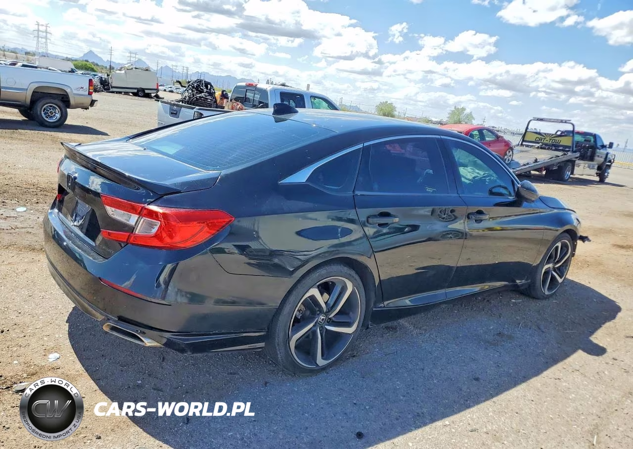 2018 Honda Accord Sport VIN:1HGCV1F30JA040985 - 3