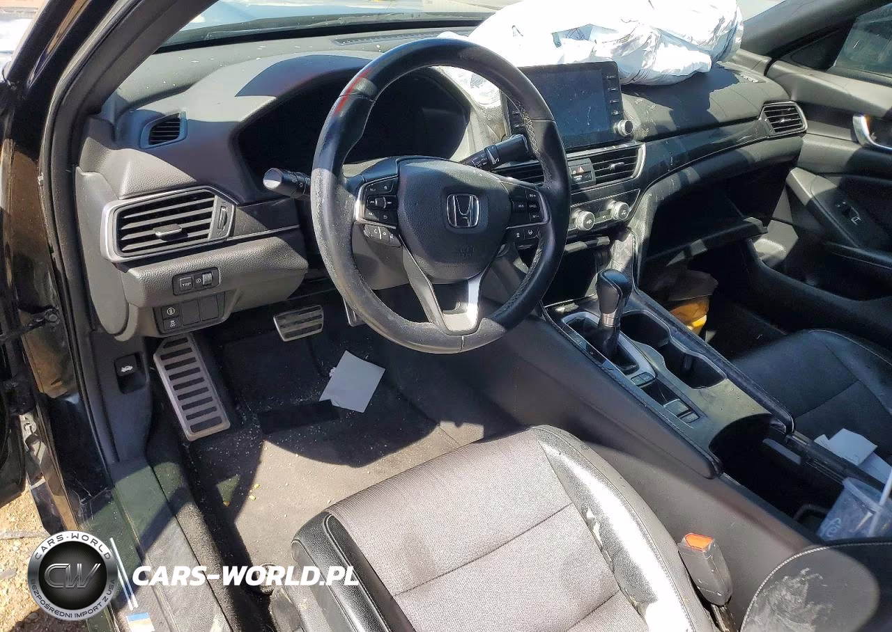 2018 Honda Accord Sport VIN:1HGCV1F30JA040985 - 8
