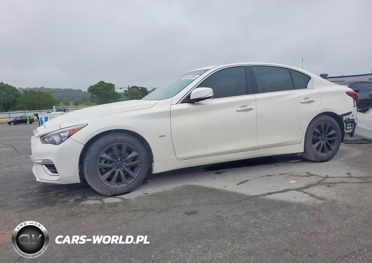 2018 Infiniti Q50 3.0T Luxe