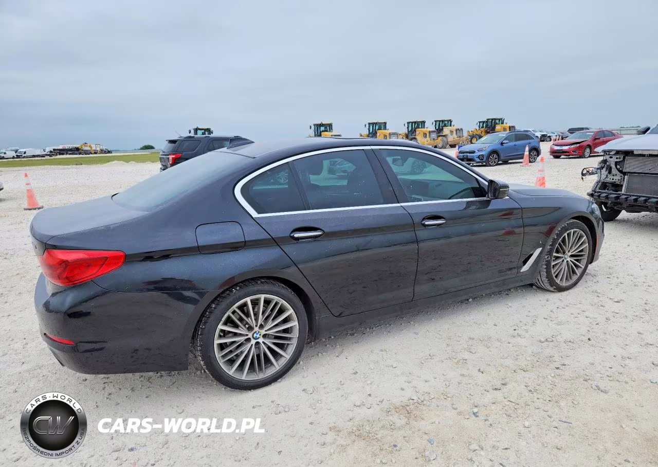 2018 BMW 530 I VIN:WBAJA5C50JG899812 - 3