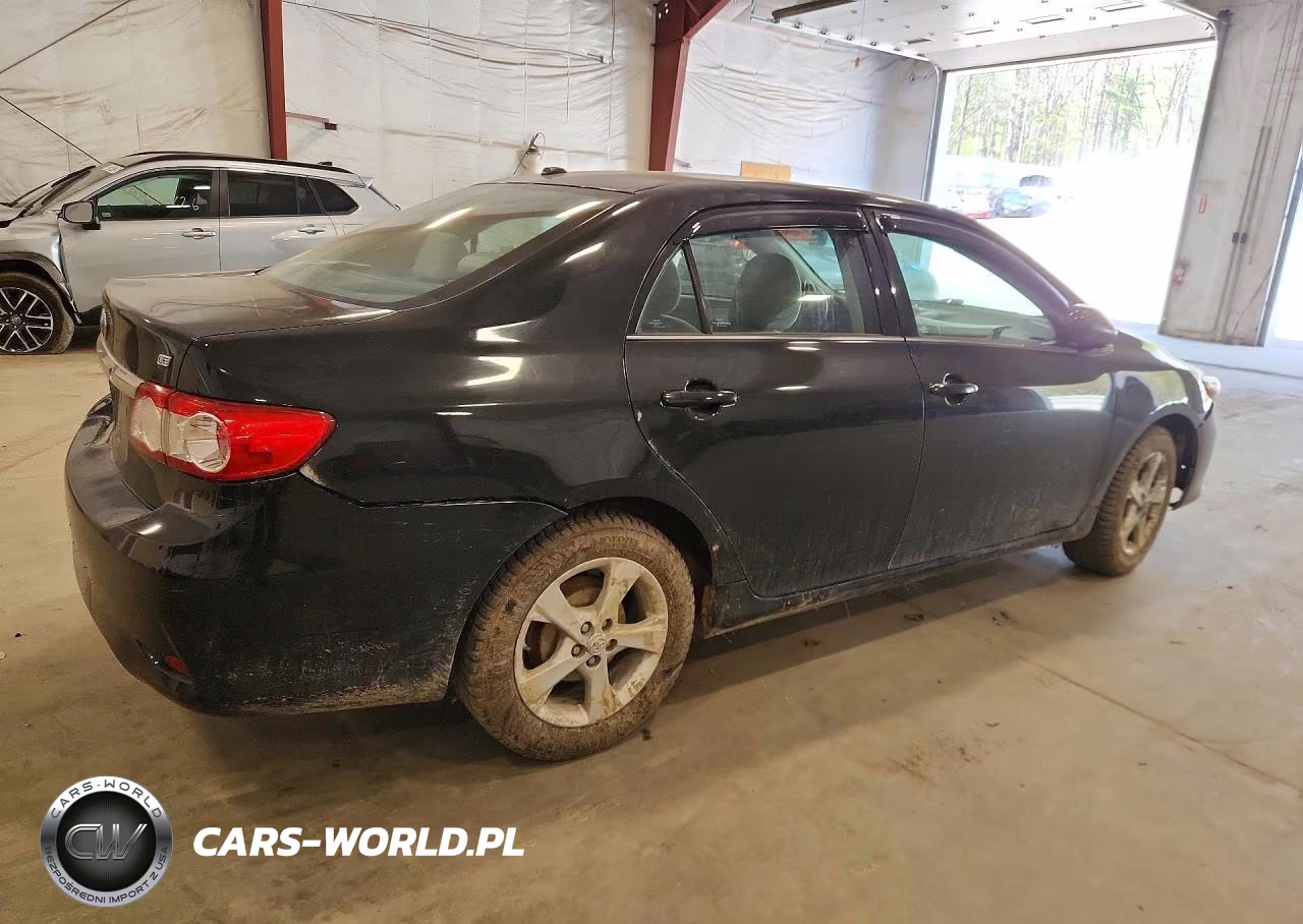 2013 Toyota Corolla Le VIN:2T1BU4EE0DC048957 - 3
