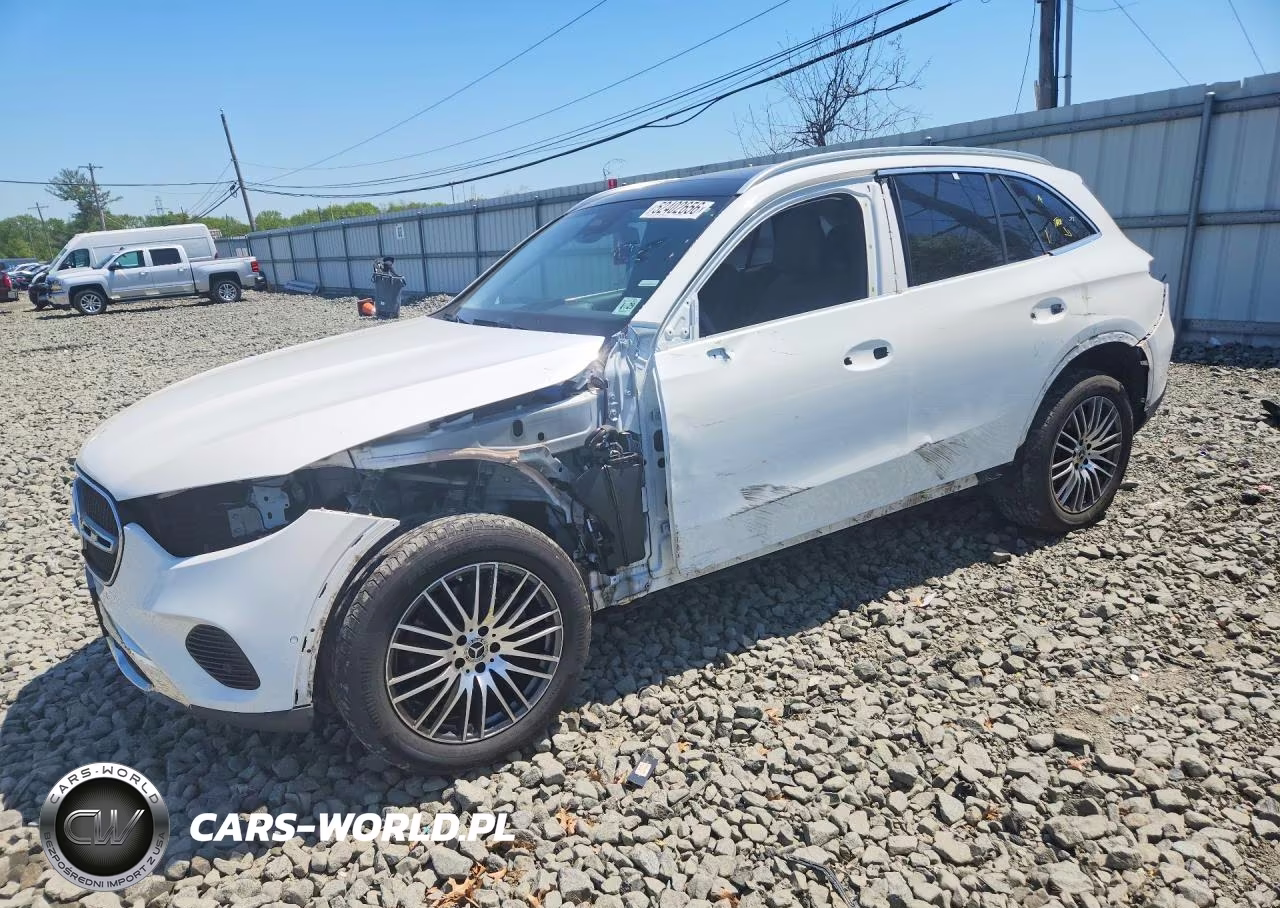2024 Mercedes-Benz Glc 300 4Matic – zdjęcie 1 z 13