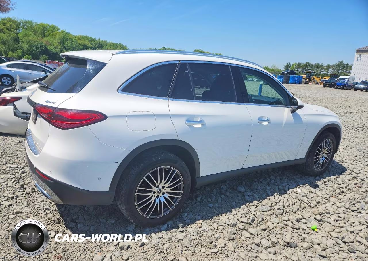 2024 Mercedes-Benz Glc 300 4Matic VIN:W1NKM4HB4RF102186 - 3