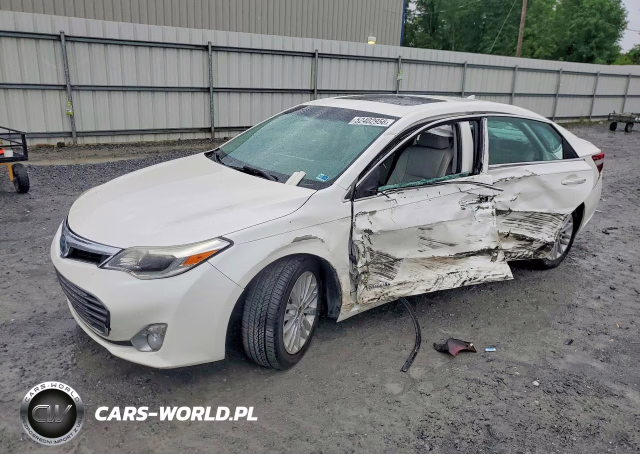 2013 Toyota Avalon Hybrid Limited