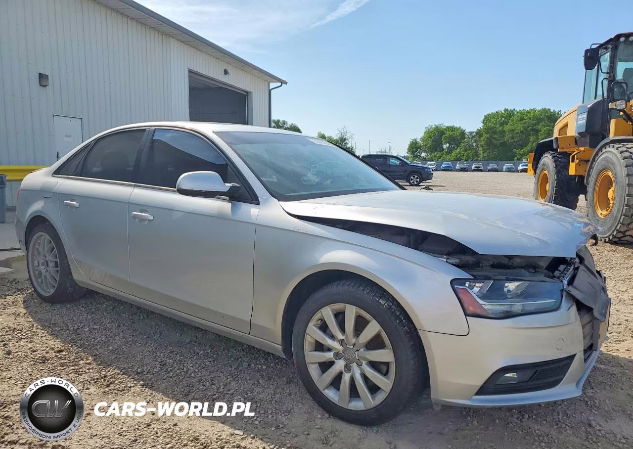 2013 Audi A4 Premium VIN:WAUBFAFL8DN044090 - 4