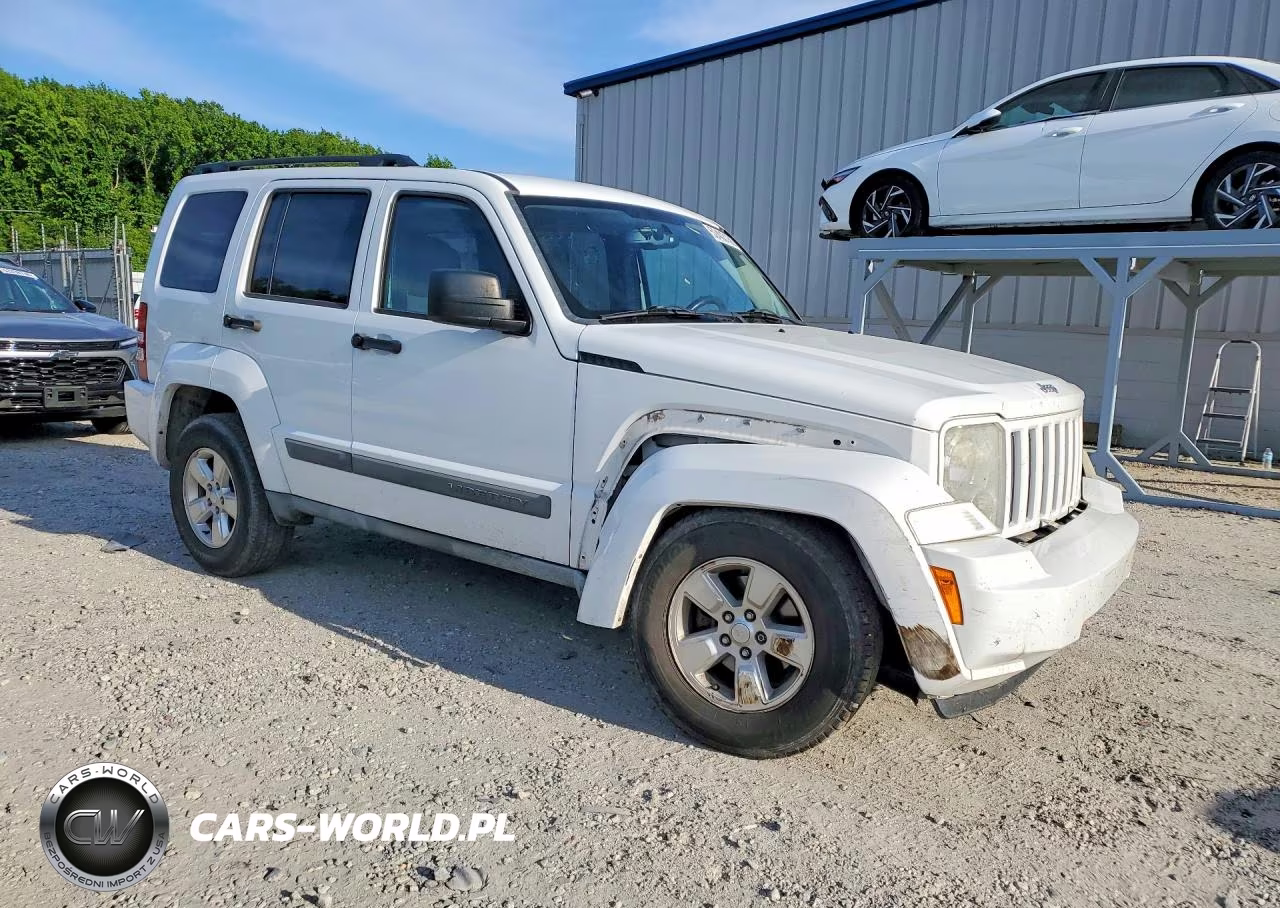 2012 Jeep Liberty Sport VIN:1C4PJMAKXCW129870 - 4