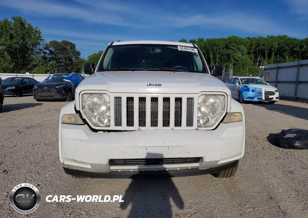 2012 Jeep Liberty Sport VIN:1C4PJMAKXCW129870 - 5