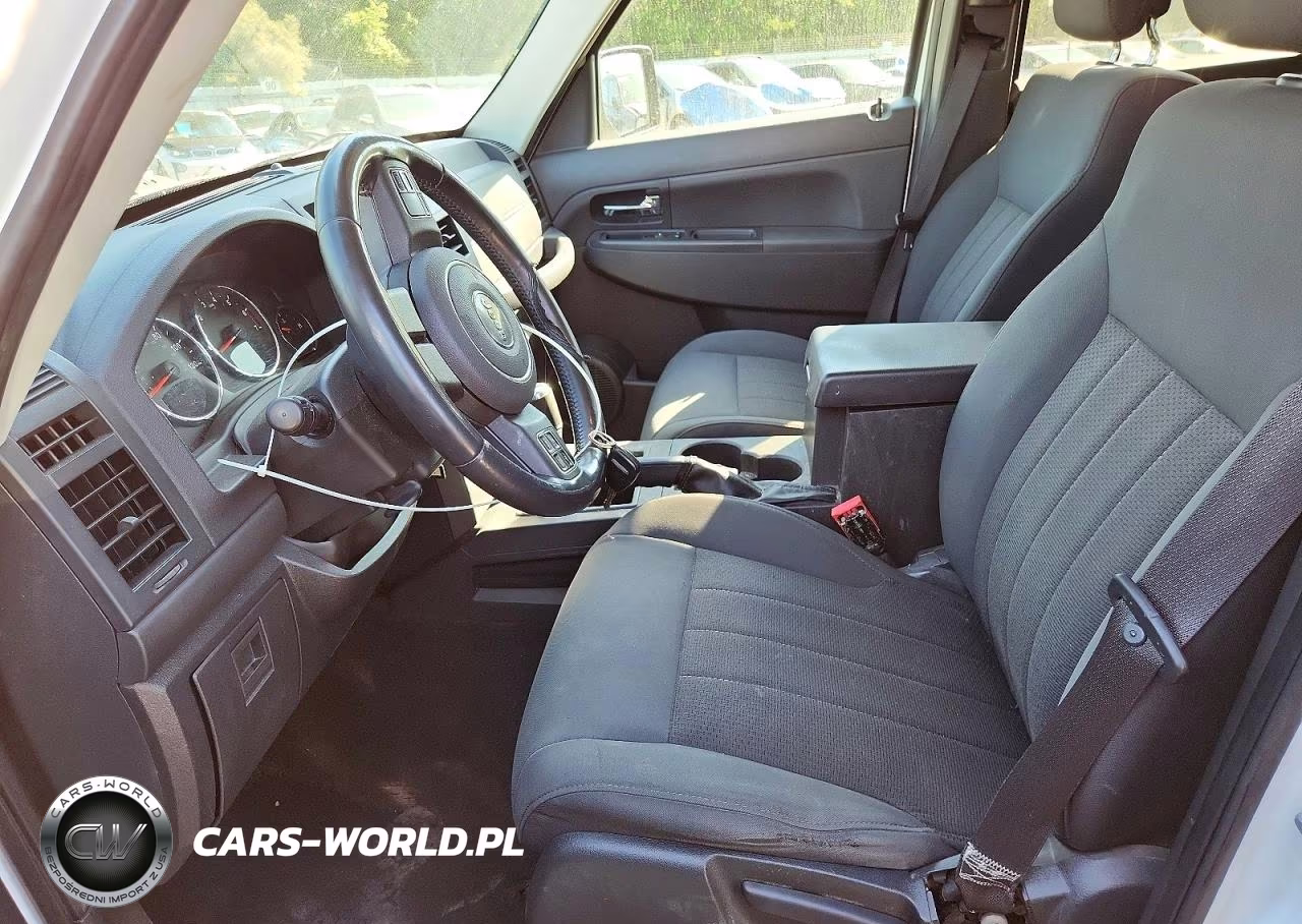 2012 Jeep Liberty Sport VIN:1C4PJMAKXCW129870 - 7