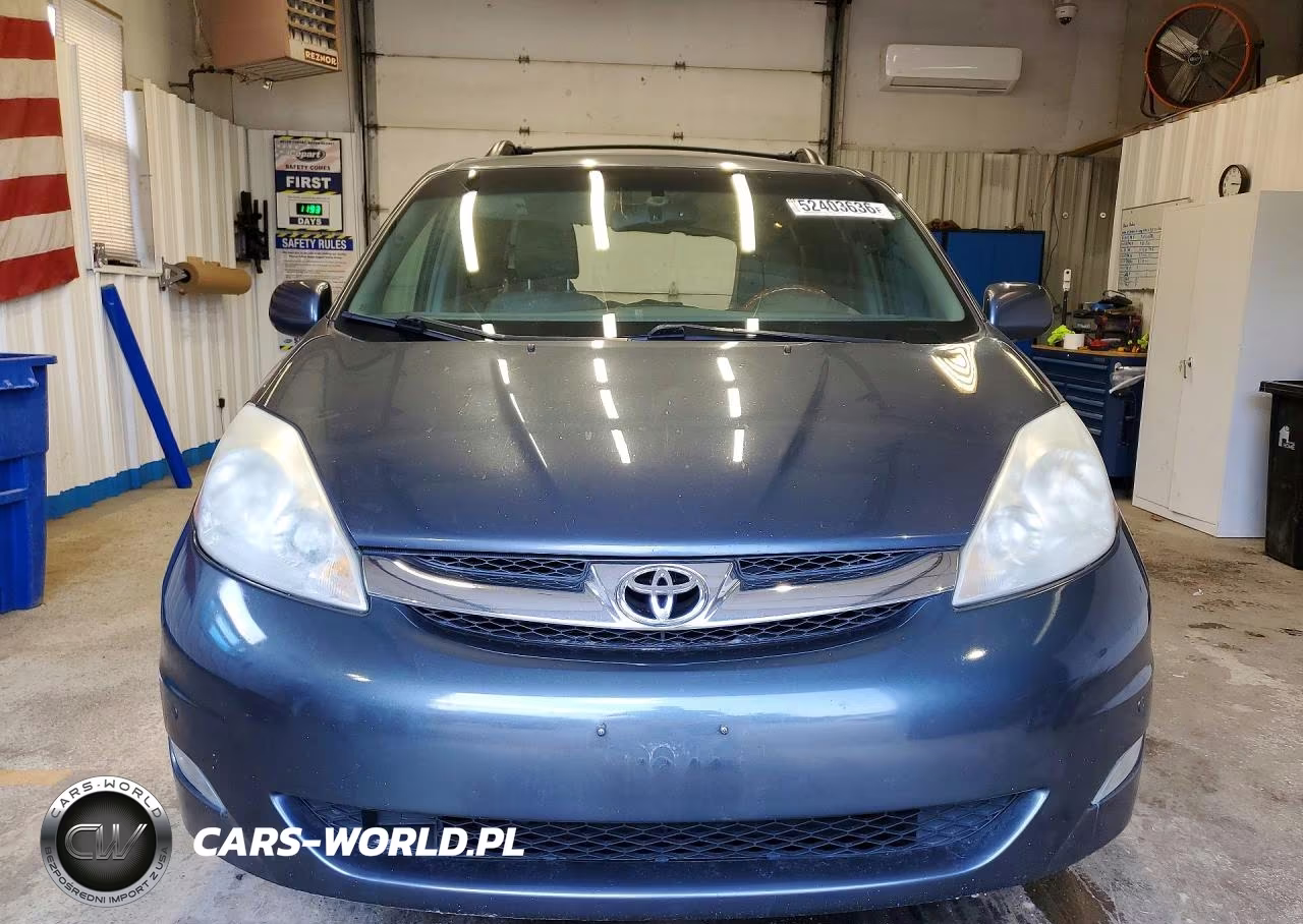 2009 Toyota Sienna VIN:5TDZK22C89S258474 - 5
