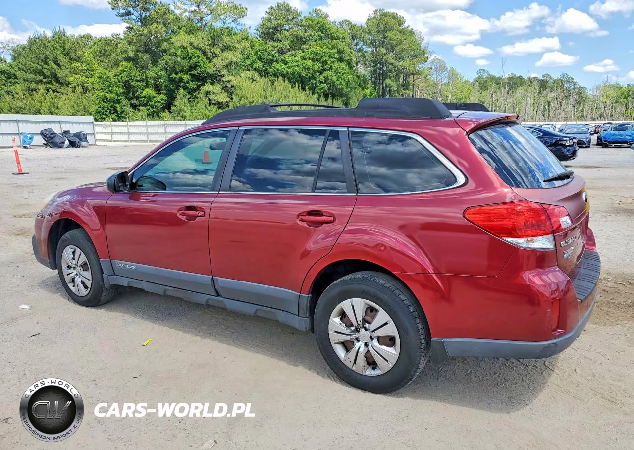 2013 Subaru Outback 2.5I VIN:4S4BRCAC8D3240082 - 2