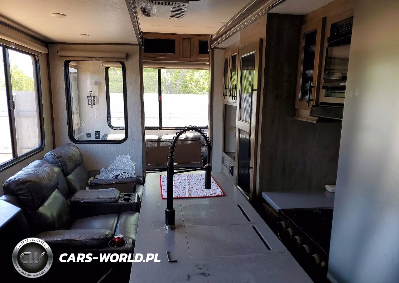 2021 Forest River Sabre Camper VIN:5ZT3SR1BXM6104914 - 6