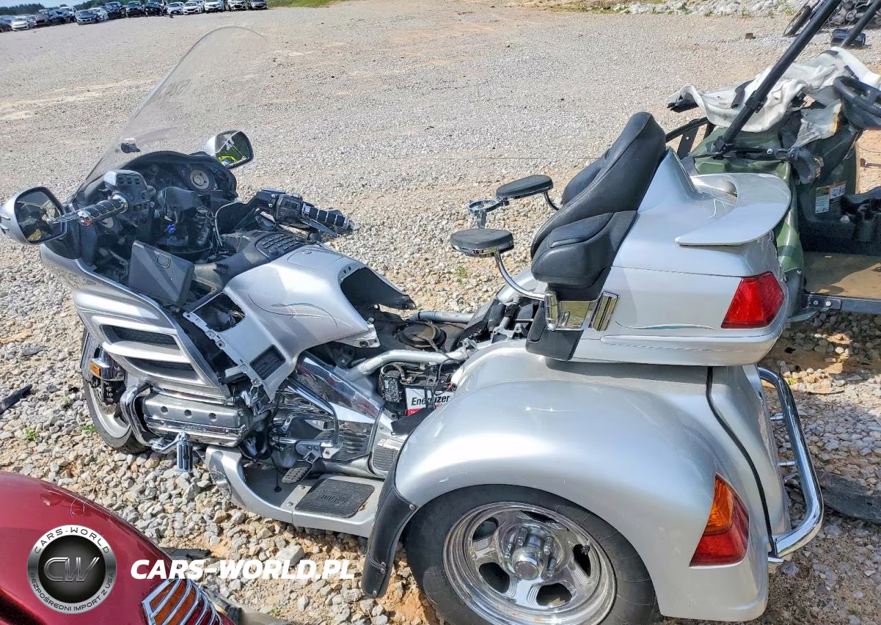 2005 Honda Gl1800 VIN:1HFSC47005A404243 - 3