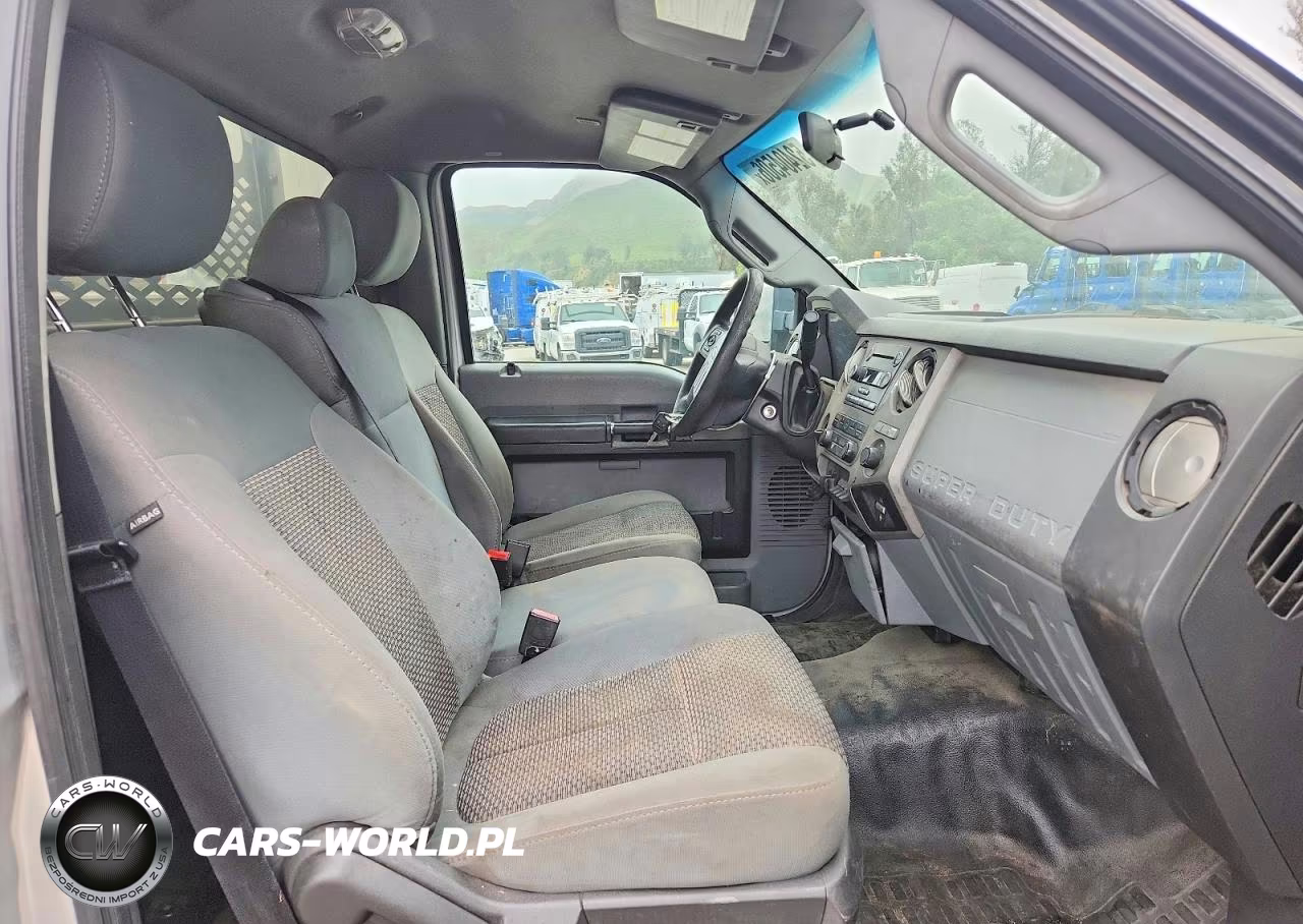 2012 Ford F550 Super Duty VIN:1FDUF5GT3CEB79392 - 11