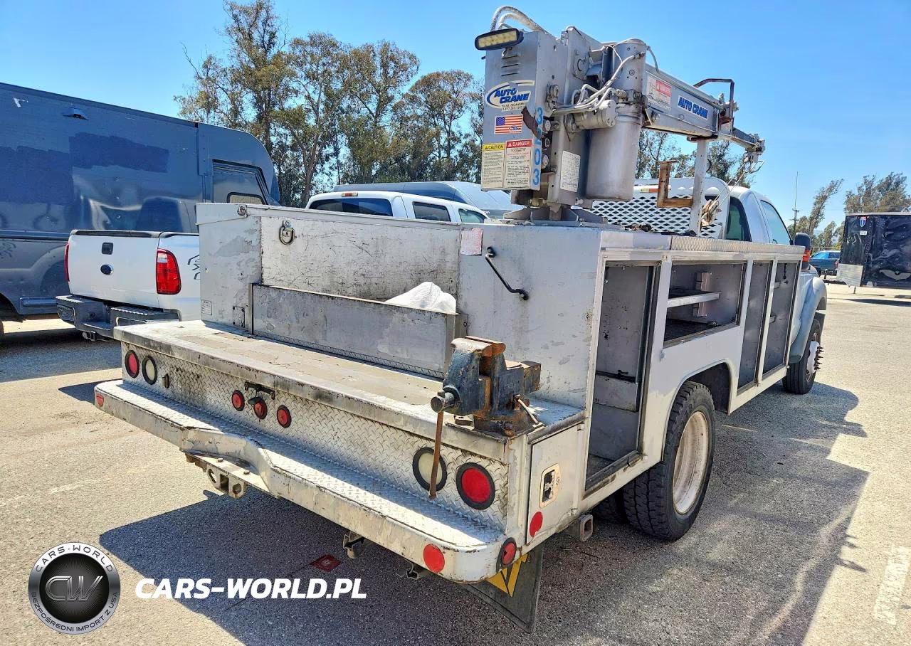 2012 Ford F550 Super Duty VIN:1FDUF5GT3CEB79392 - 3