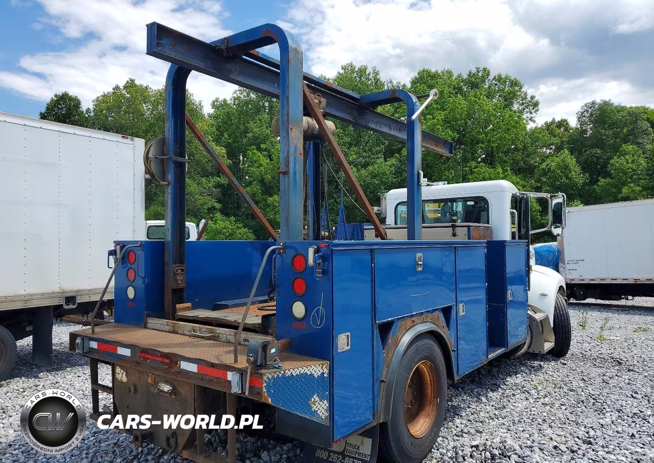 2014 Peterbilt 337 VIN:2NP2HM6X1EM242943 - 4