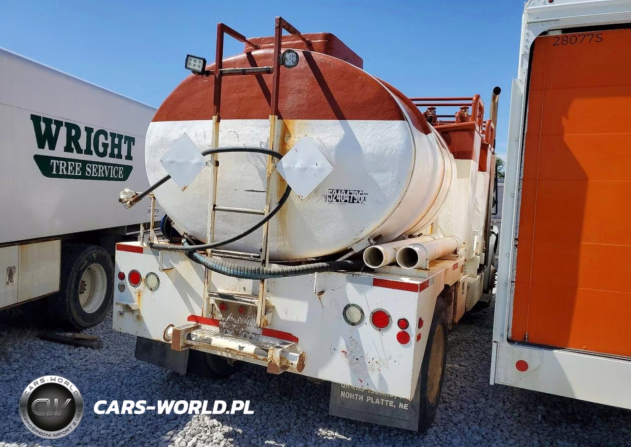 2012 Freightliner Business Class M2 Vacuum Truck VIN:1FVACXBS9CDBP2583 - 4