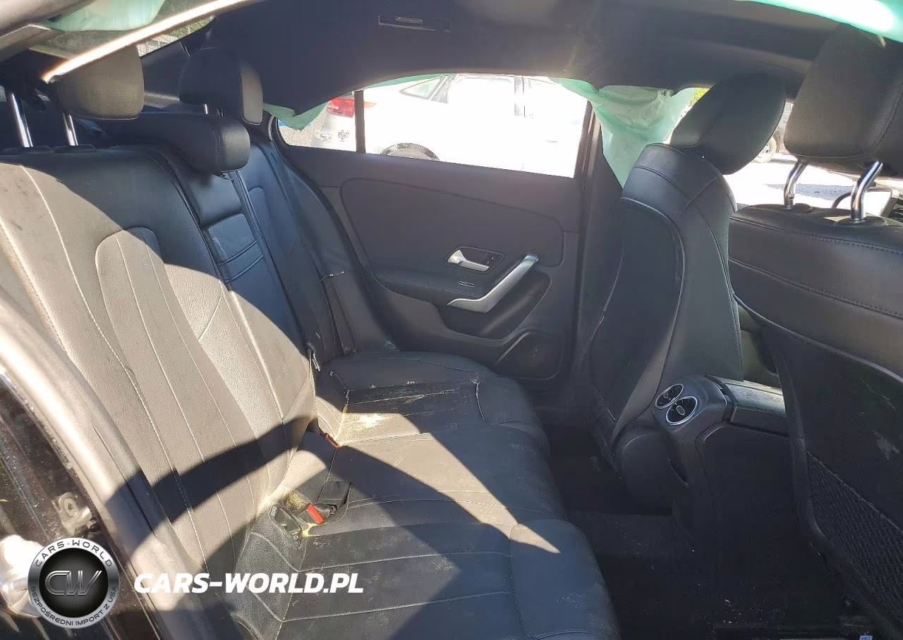 2020 Mercedes-Benz A 220 4Matic VIN:W1K3G4FB5LJ209683 - 10