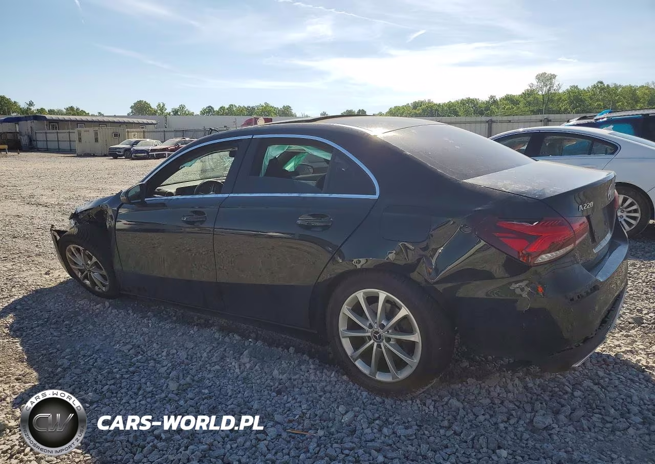 2020 Mercedes-Benz A 220 4Matic VIN:W1K3G4FB5LJ209683 - 2