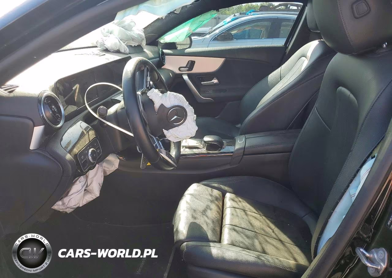 2020 Mercedes-Benz A 220 4Matic VIN:W1K3G4FB5LJ209683 - 7