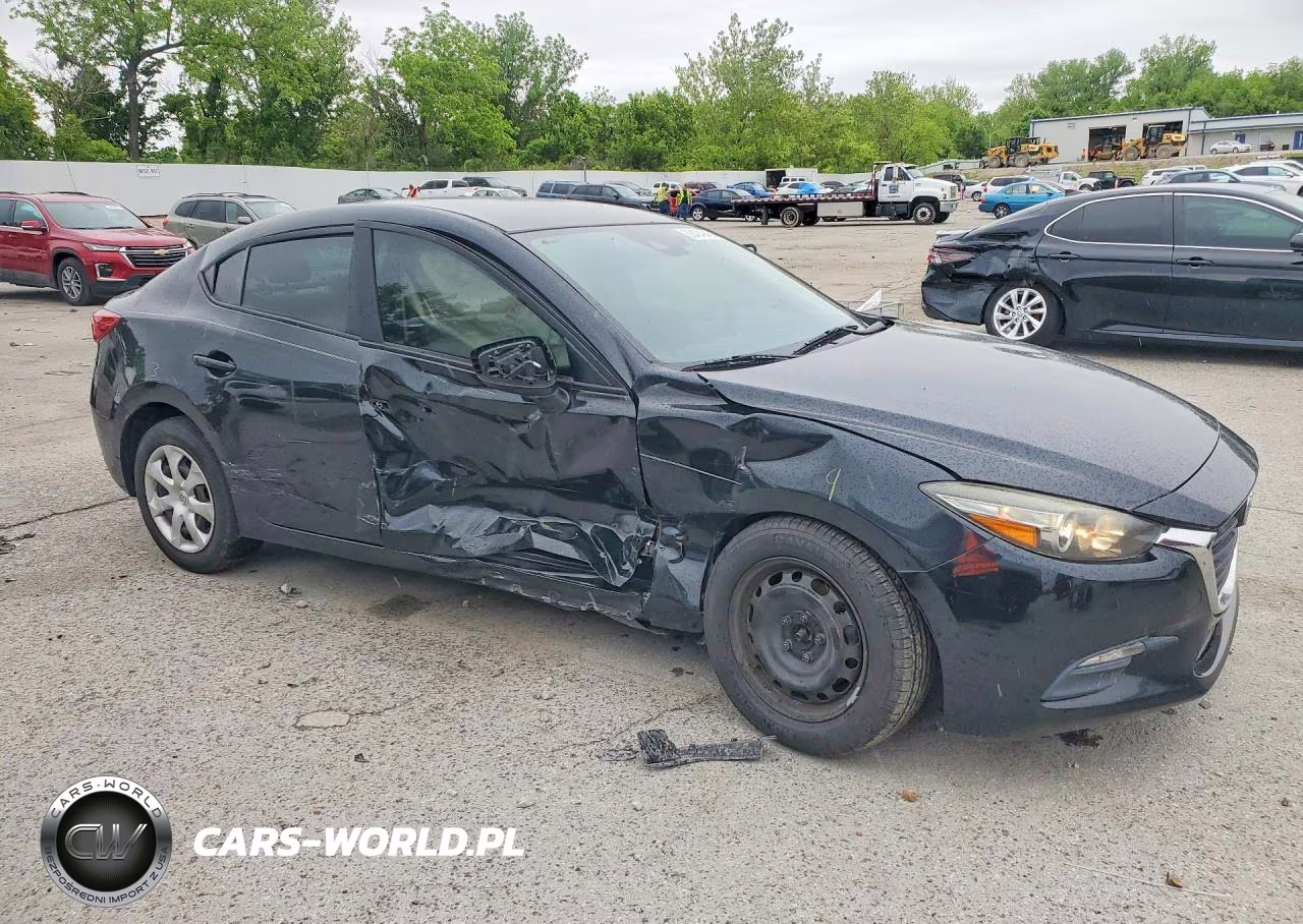 2018 Mazda 3 Sport VIN:3MZBN1U79JM188259 - 4