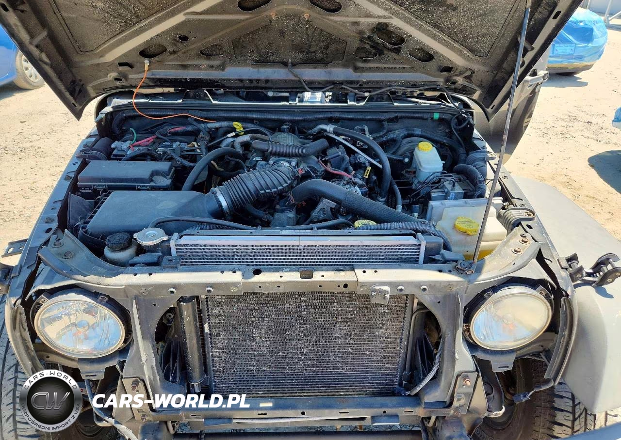 2010 Jeep Wrangler Sport VIN:1J4AA2D10AL229742 - 12