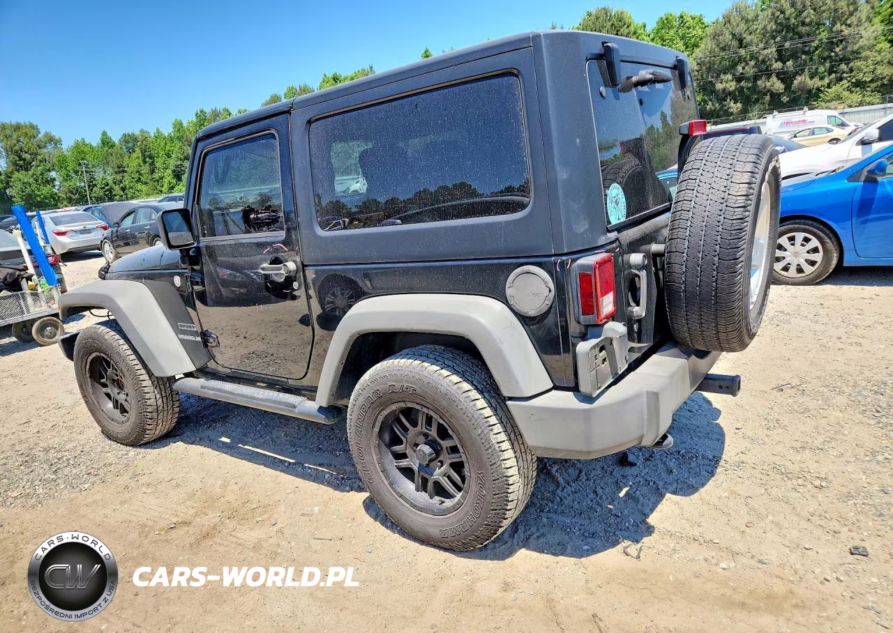 2010 Jeep Wrangler Sport VIN:1J4AA2D10AL229742 - 2