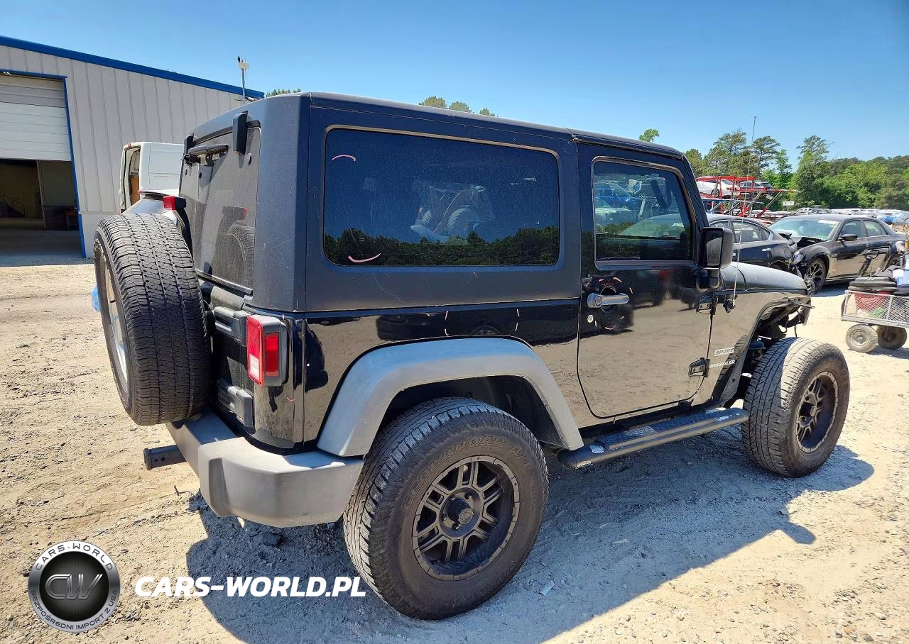 2010 Jeep Wrangler Sport VIN:1J4AA2D10AL229742 - 3