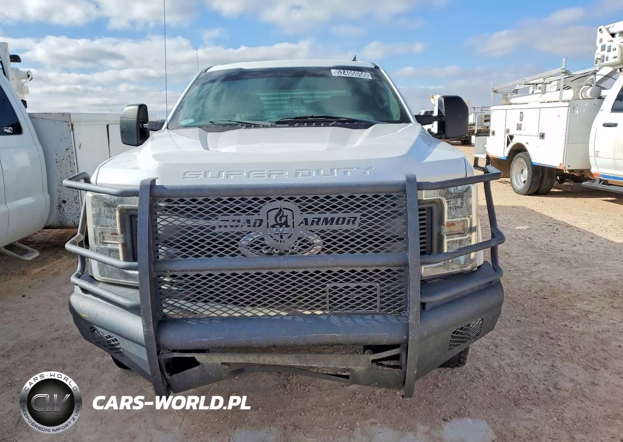 2017 Ford F250 Super Duty VIN:1FD7W2B64HEE09719 - 5