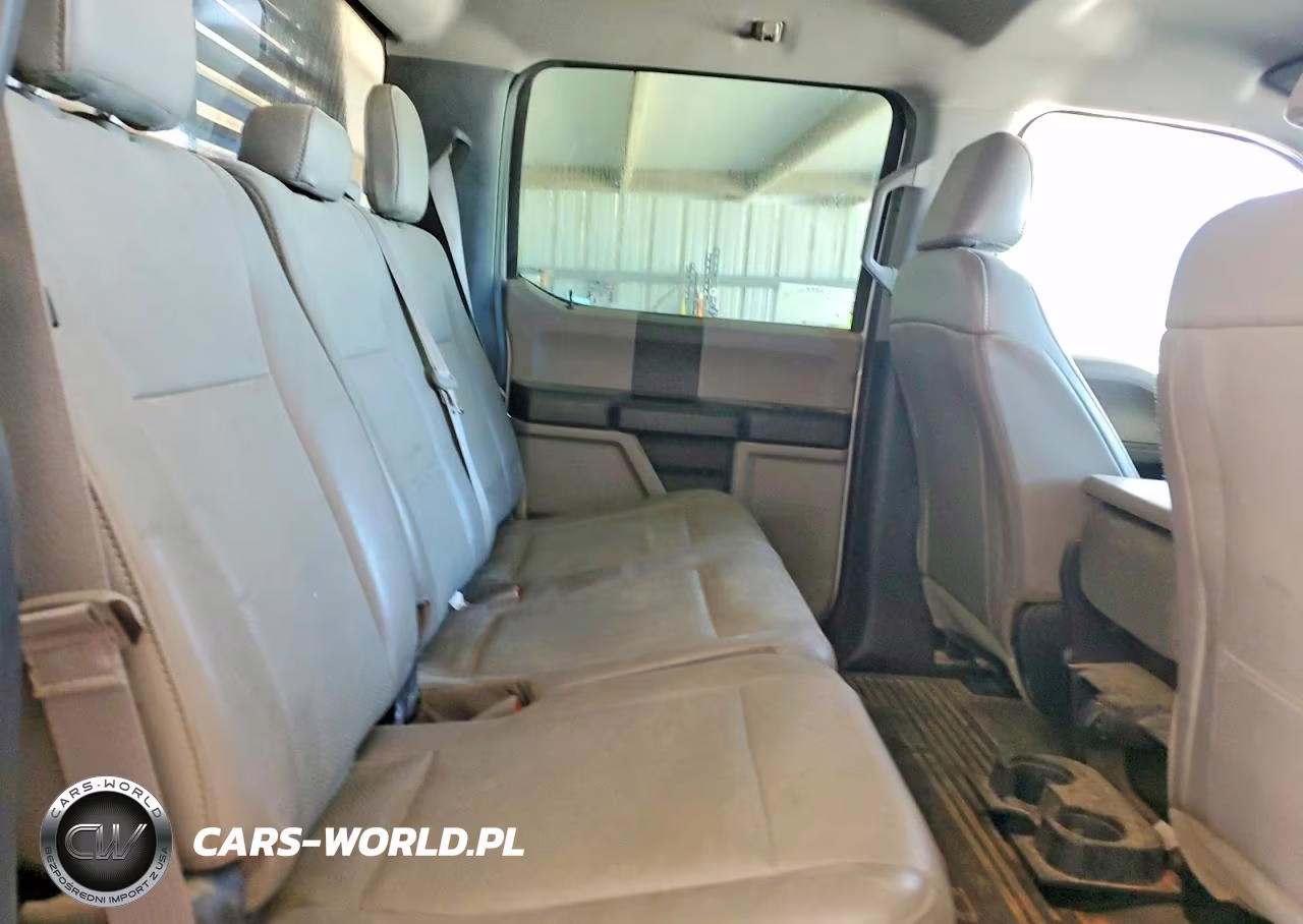 2019 Ford F250 Super Duty VIN:1FT7W2B60KEF83038 - 10