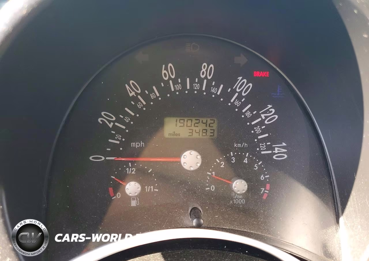 2000 Volkswagen New Beetle Gls VIN:3VWCA21C7YM484446 - 9