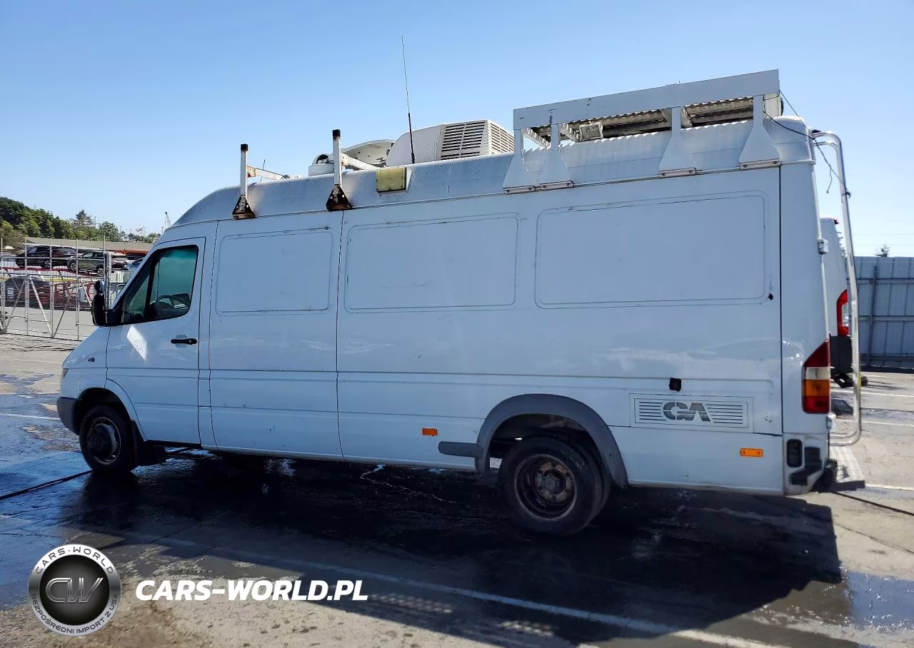 2006 Dodge Sprinter 3500 VIN:WD0PD544365969355 - 2
