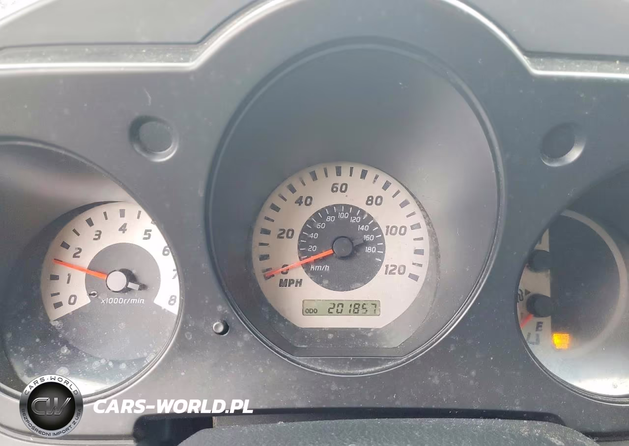2004 Nissan Xterra Xe VIN:5N1ED28Y04C632514 - 9