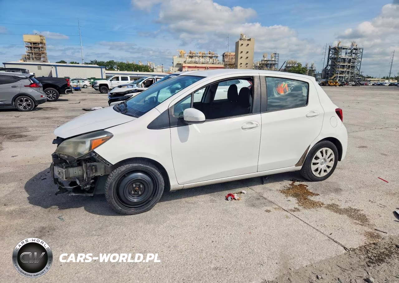 2015 Toyota Yaris 5-Door L