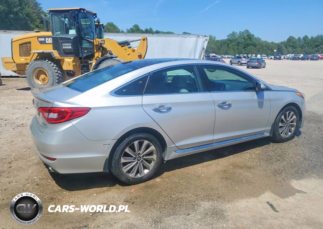 2016 Hyundai Sonata Sport VIN:5NPE34AF9GH412003 - 3