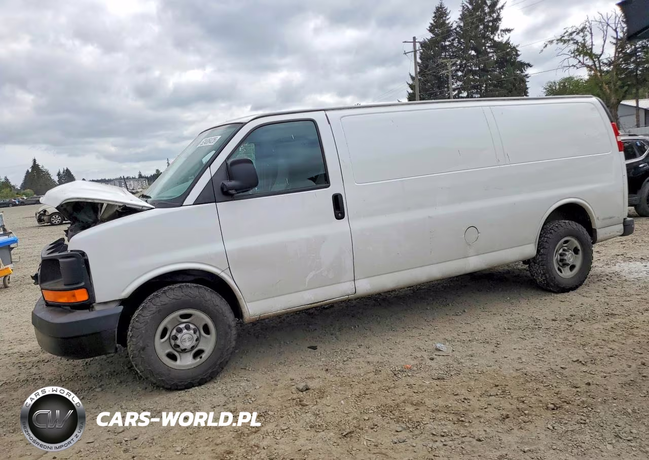 2016 Chevrolet Express G2500