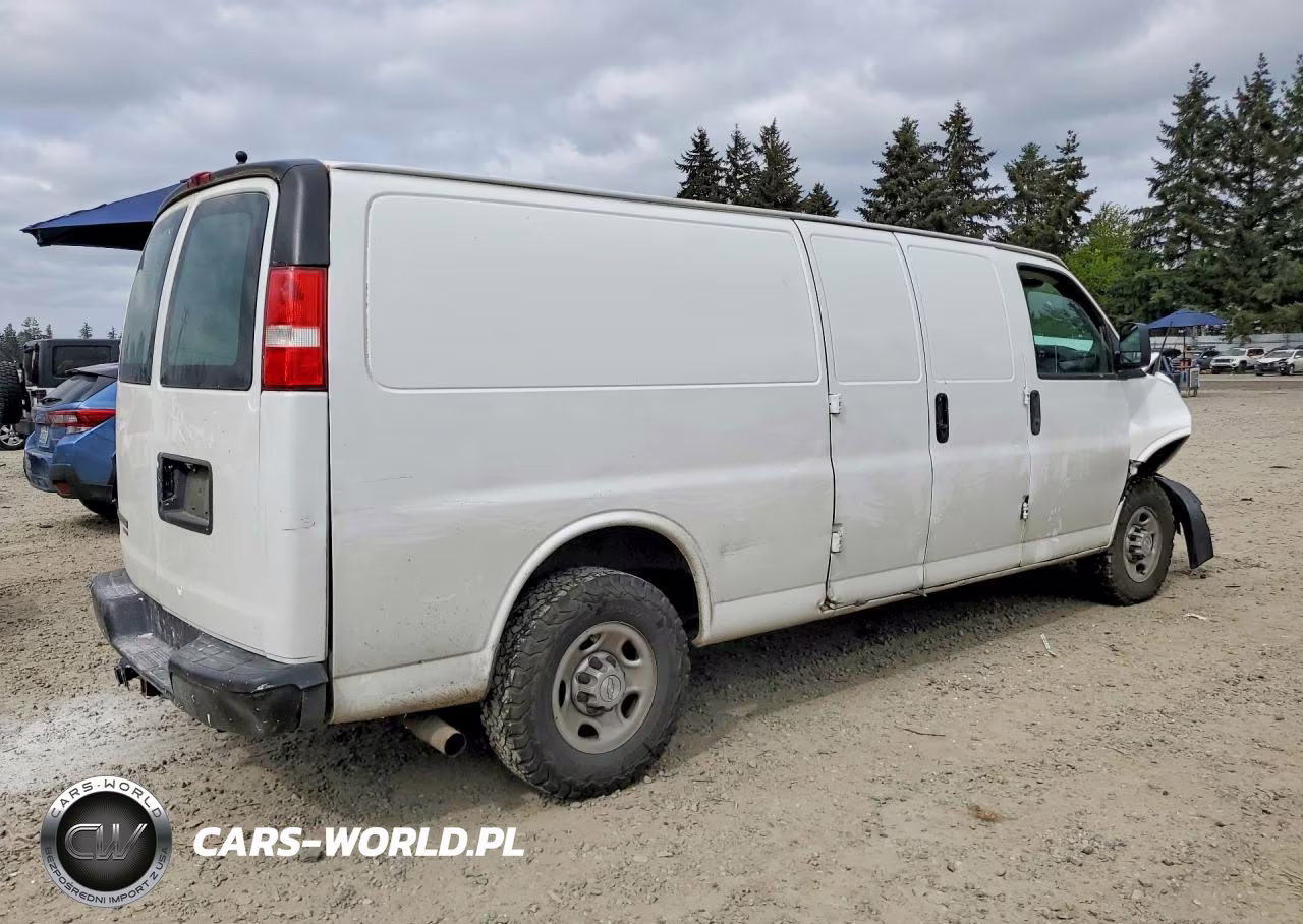 2016 Chevrolet Express G2500 VIN:1GCWGBFF3G1248194 - 3
