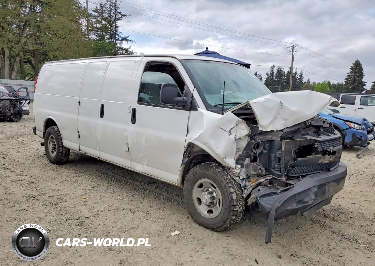 2016 Chevrolet Express G2500 VIN:1GCWGBFF3G1248194 - 4