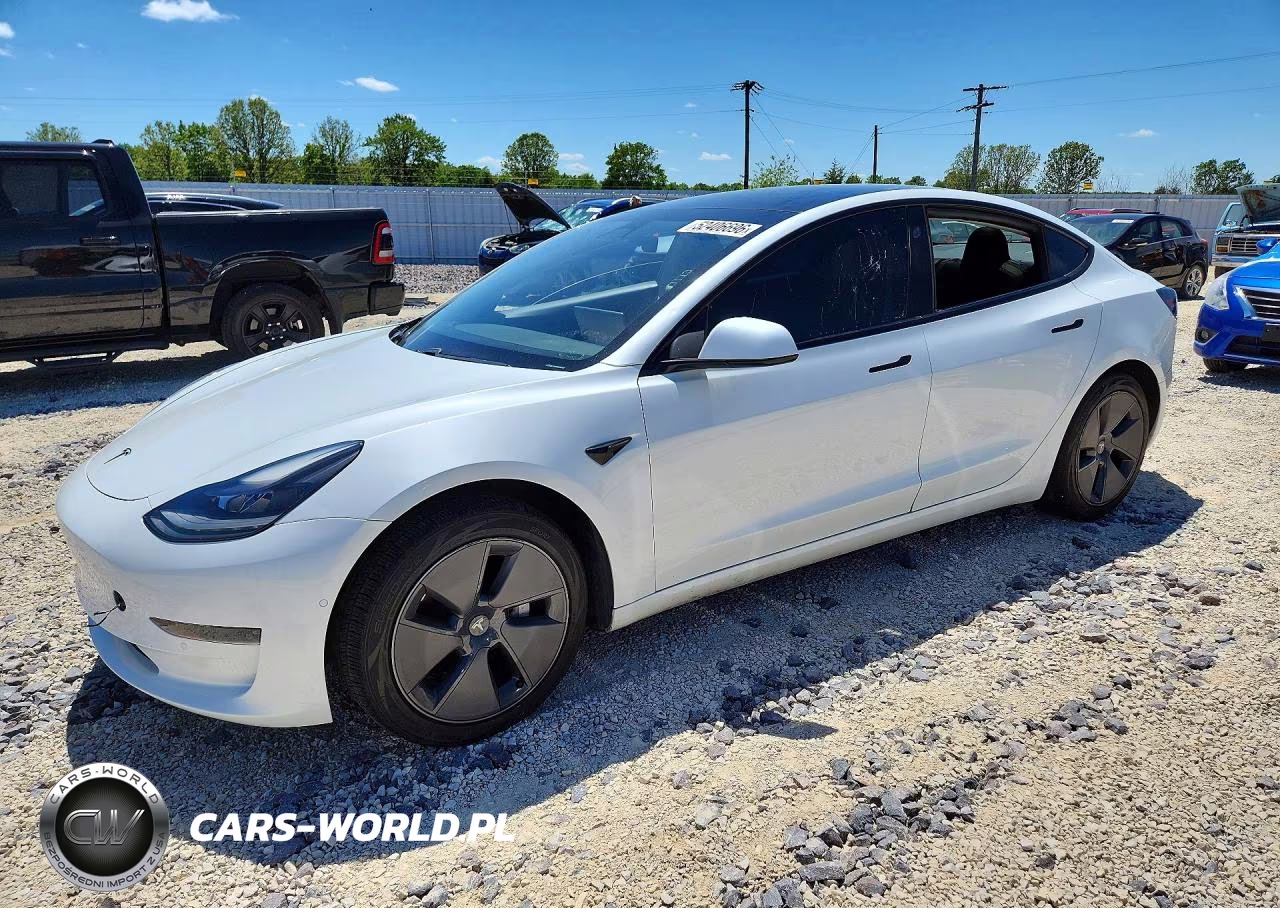 2021 Tesla Model 3 – zdjęcie 1 z 13